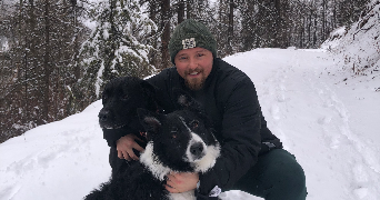 maël pet sitter à LES MEES 04190_3