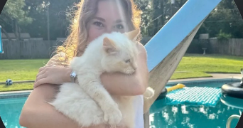 fleur pet sitter à CROZES HERMITAGE 26600_4