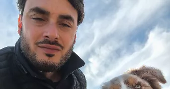 thomas pet sitter à LA FARE LES OLIVIERS 13580