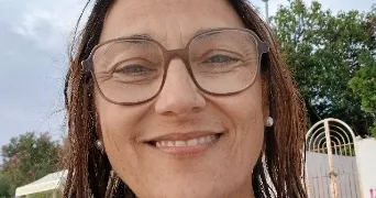 evelyne pet sitter à MONTMAIN 21250