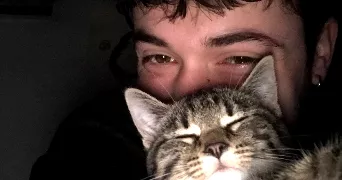ethan pet sitter à NARBONNE 11100