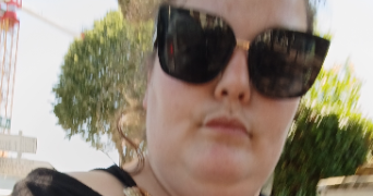 ludivine dog sitter à LES CLAYES SOUS BOIS 78340_0
