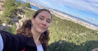 andréa pet sitter à LYON 05 69005