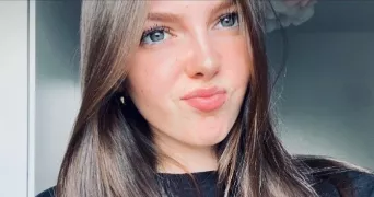 lou pet sitter à HOUPPEVILLE 76770