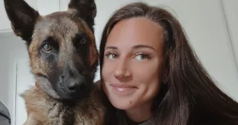 victoria pet sitter à NARBONNE 11100
