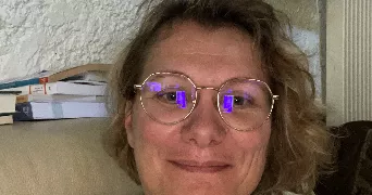 isabelle pet sitter à DECINES CHARPIEU 69150