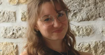 nelly pet sitter à ST JEAN DE LA RUELLE 45140