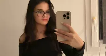 sarah pet sitter à NIMES 30900