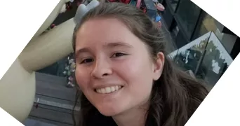 camille pet sitter à SOTTEVILLE LES ROUEN 76300