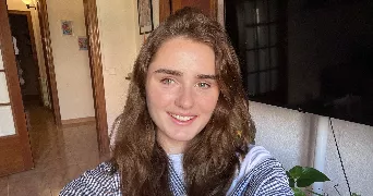 leonie pet sitter à PARIS 17 75017