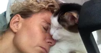 sandra pet sitter à NEUILLY SUR SEINE 92200