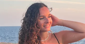 noémie pet sitter à LES CLAYES SOUS BOIS 78340