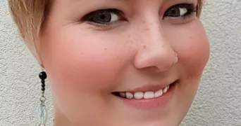 anne pet sitter à AMIENS 80000