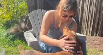anna pet sitter à BORDEAUX 33000