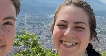 sarah pet sitter à FONTAINE 38600