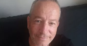 thierry pet sitter à ESCAMPS 89240
