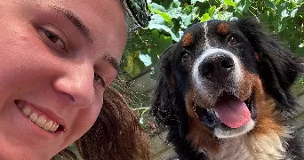 chloé  pet sitter à CHEMILLÉ 49120