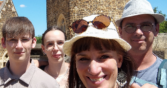 marie pet sitter à Lagny-sur-Marne 77400_0