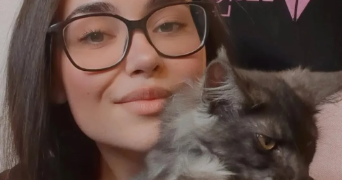 andrea pet sitter à VALSERHONE 01200_1