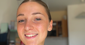 marianne pet sitter à LYON 01 69001