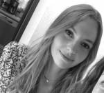 Louise pet sitter à Paris 75012